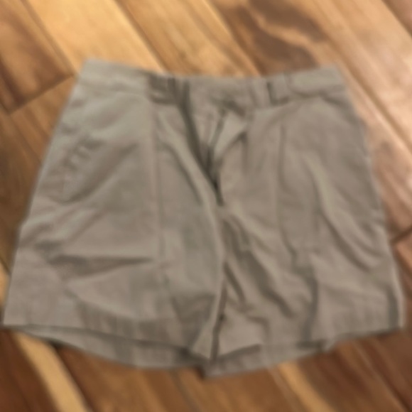 GAP Pants - Gap size 12 khaki shorts